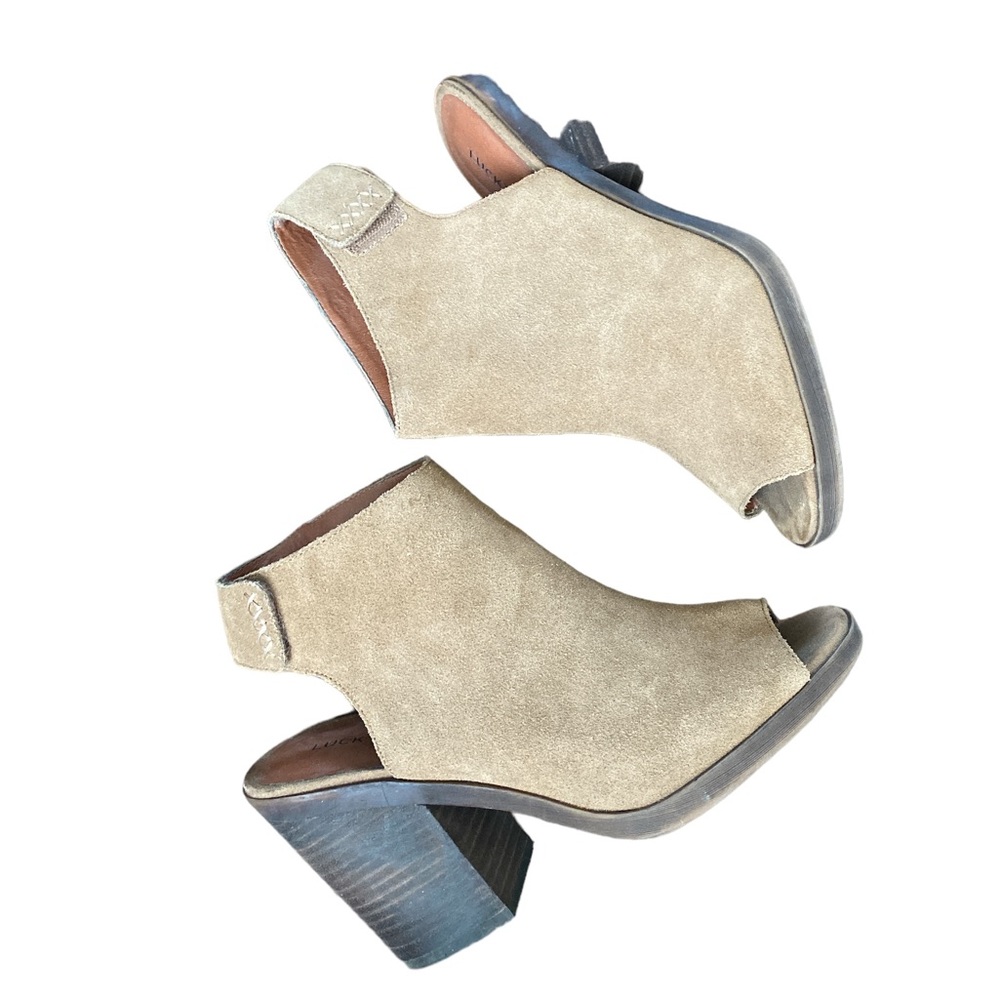 Lucky Brand Odenah Sandals Women’s Size 8.5
